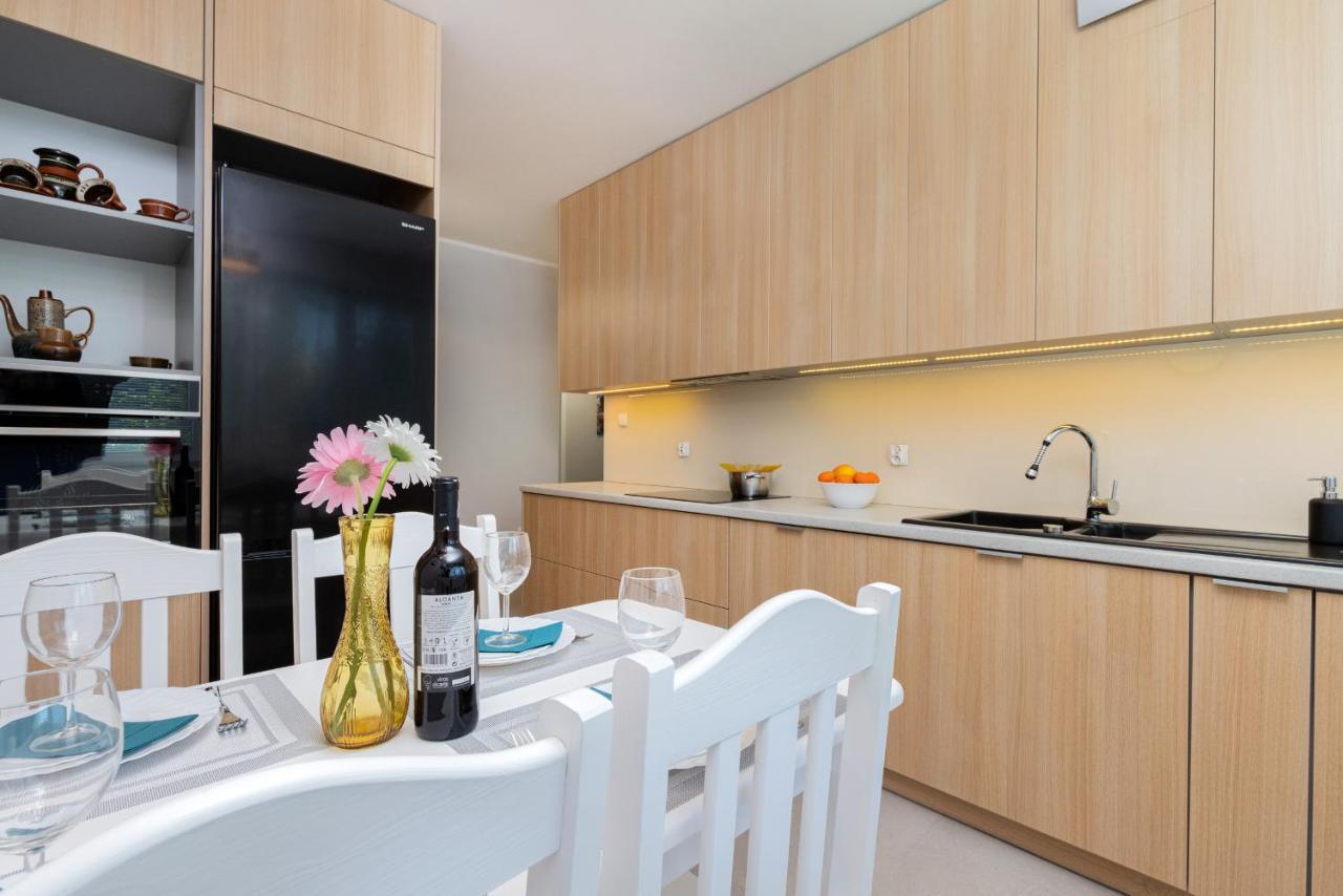 Gdanska Two-Bedroom Apartment Brzezno Beach By Noclegi Renters Экстерьер фото