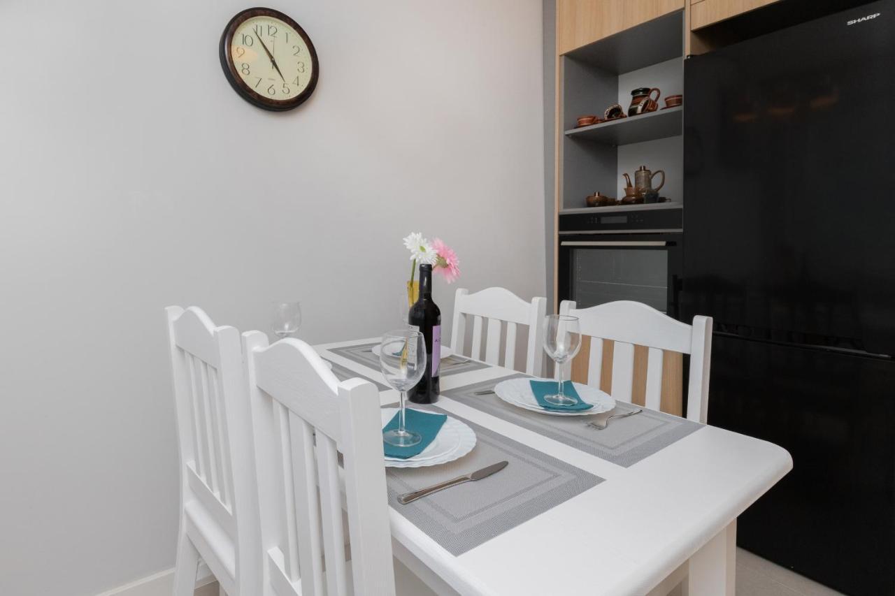 Gdanska Two-Bedroom Apartment Brzezno Beach By Noclegi Renters Экстерьер фото
